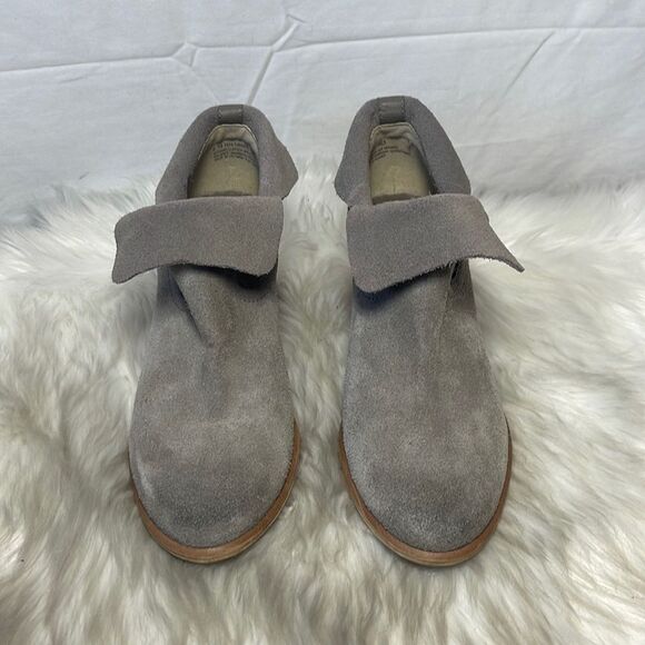 BP. Grey Suede Cuffable Pull On Booties Sz 6 - Picture 2 of 6
